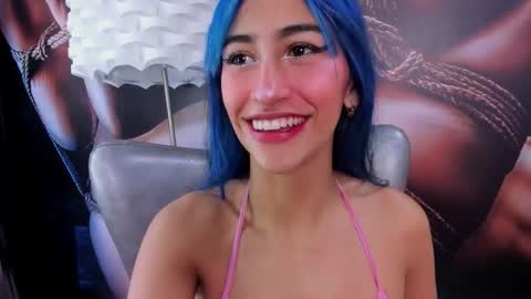 Taylor online show from December 23, 2:04 am