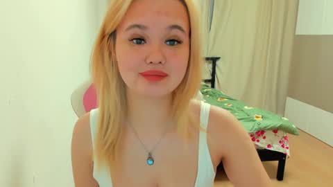 Snapshot of miss__selena chatting on January 29, 2:21 pm miss__selena online show from January 29, 2:21 pm