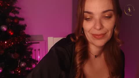 Snapshot of miss_angela3 chatting on December 19, 9:51 am Angela online show from December 19, 9:51 am