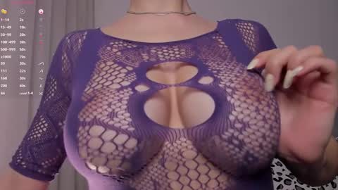 Snapshot of miss_boobtastic chatting on March 12, 11:31 am Ivy online show from March 12, 11:31 am