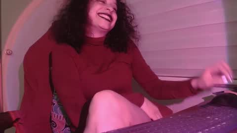 Miss Carmila online show from November 10, 11:00 pm