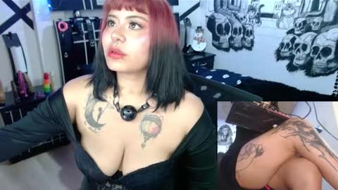 Snapshot of miss_clover chatting on December 29, 3:33 am miss_clover online show from December 29, 3:33 am