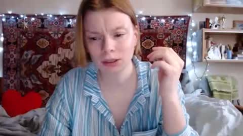 Snapshot of miss_elistia_ chatting on January 30, 12:16 pm Elis online show from January 30, 12:16 pm