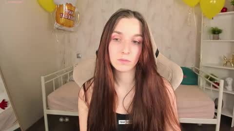 Snapshot of miss_eva__ chatting on September 19, 12:20 am Eva online show from September 19, 12:20 am