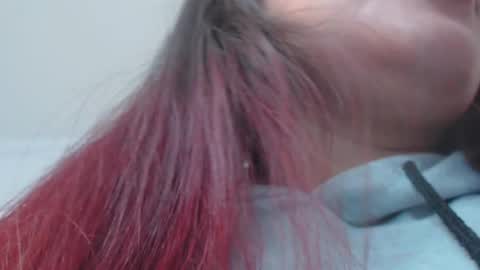 Miss Evoleth online show from December 6, 1:00 pm