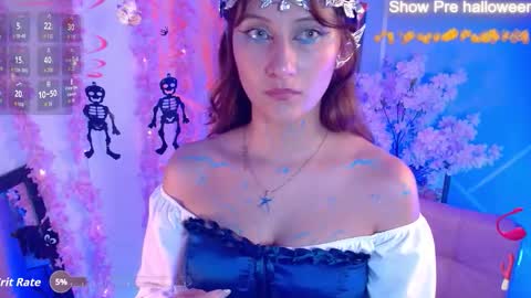 miss_jhelenaa_ online show from October 31, 9:08 pm