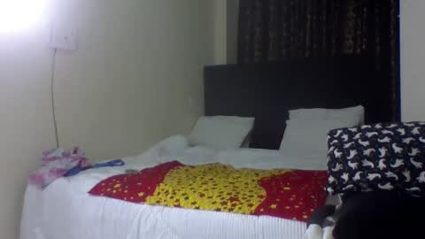 Miss Kiarrafit online show from November 5, 10:20 am