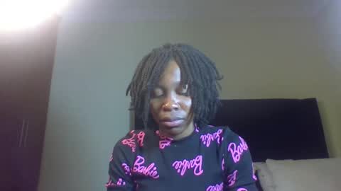 Miss Kiarrafit online show from October 23, 3:18 pm