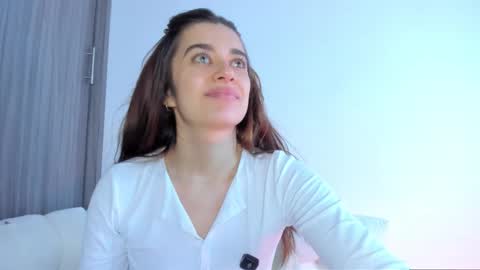 Alana online show from January 16, 1:01 am