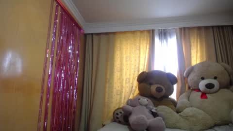 Snapshot of miss_lilieth chatting on February 18, 7:21 pm lilieth online show from February 18, 7:21 pm
