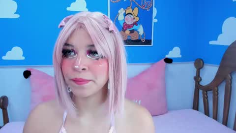Snapshot of miss_lucyla chatting on October 6, 11:05 am miss_lucyla online show from October 6, 11:05 am