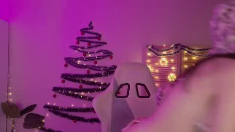 Mamma Mia online show from January 7, 5:22 am