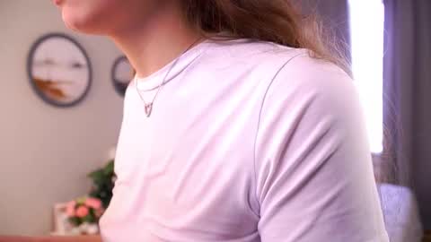 Leonor online show from November 1, 6:50 am