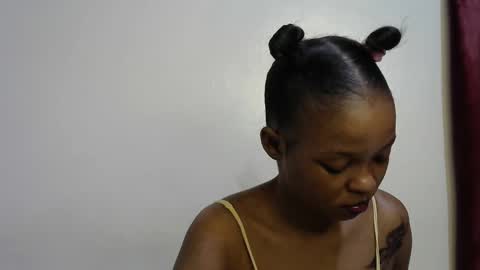 miss_rihanna2 online show from September 13, 2:25 pm