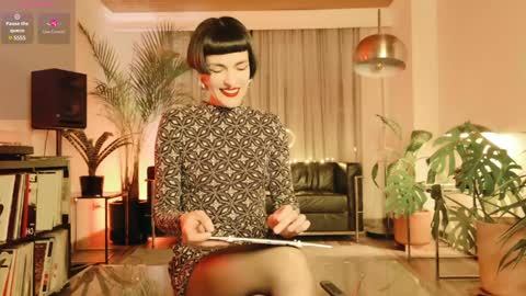 Snapshot of miss_satori_rose chatting on January 3, 12:11 am Satori Rose online show from January 3, 12:11 am