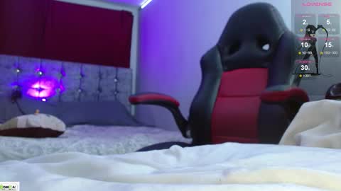    100 thumbs up online show from December 4, 3:03 pm