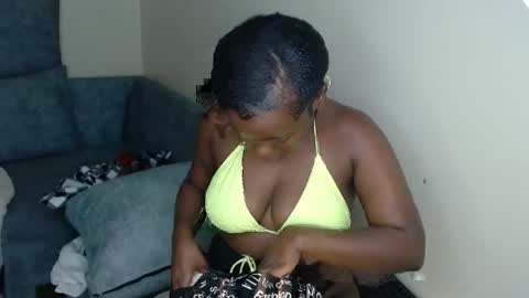 Snapshot of miss_staceyy chatting on September 26, 8:12 am Stacey online show from September 26, 8:12 am