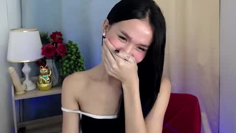 Snapshot of miss_sunshinex chatting on January 16, 1:06 am Shine online show from January 16, 1:06 am