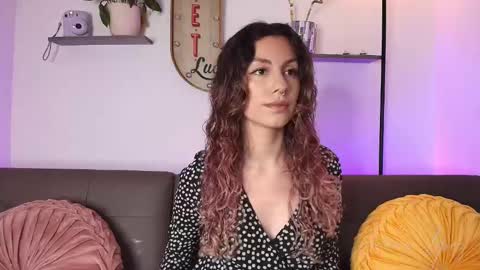 Snapshot of miss_toronto chatting on September 25, 3:05 am Adara Lpez online show from September 25, 3:05 am