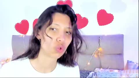 Miss Veronica online show from February 12, 11:40 am