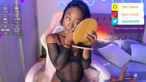 Snapshot of miss_west chatting on February 12, 8:38 am Tay Tay Independent Model online show from February 12, 8:38 am