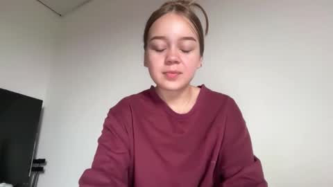 Ameliahs online show from October 27, 12:33 pm