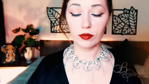 The divine Beverly online show from March 1, 6:03 am