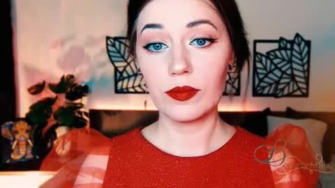 The divine Beverly online show from February 28, 9:25 am