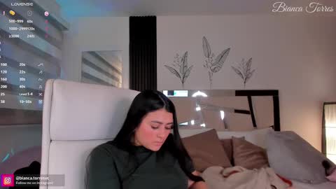Snapshot of missbianca1 chatting on March 6, 11:31 pm Bianca Torres online show from March 6, 11:31 pm