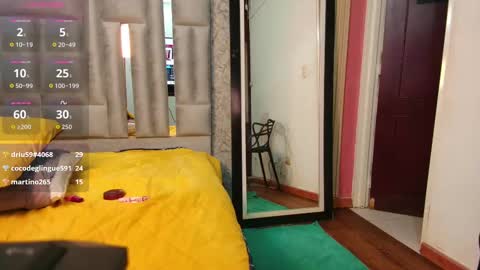 Miss Evelyn  online show from October 2, 3:33 am