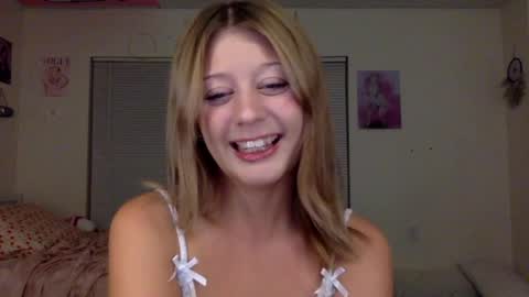 Clara online show from June 6, 2:07 am