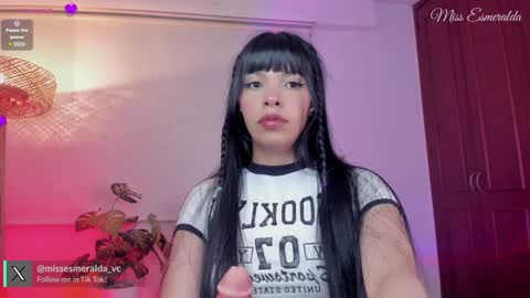 Snapshot of missesmeralda chatting on January 29, 11:25 pm Julieta Arboleda but i like call me esme online show from January 29, 11:25 pm