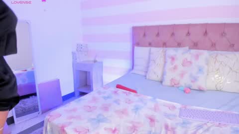 Melany Hiller online show from January 26, 3:38 am