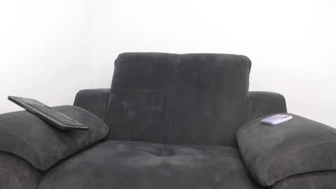 missjenifer online show from June 8, 9:25 pm