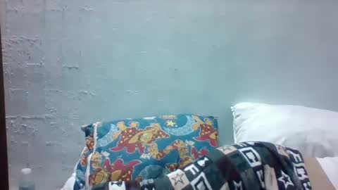 Snapshot of misskitty2xxx chatting on December 3, 8:17 pm Merry online show from December 3, 8:17 pm