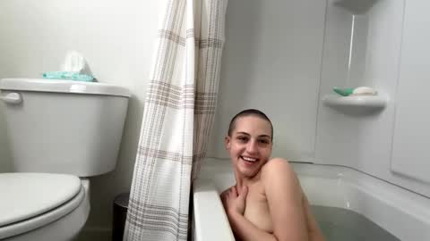 misskittysoopretty online show from May 20, 7:11 pm