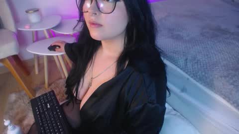 Miss Loise online show from November 16, 3:19 am