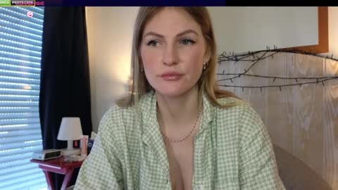 Misslucci online show from January 7, 9:18 am