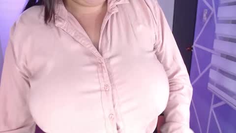 Miia online show from December 4, 6:41 pm