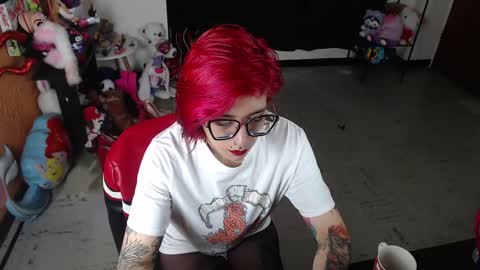Snapshot of missmia2 chatting on February 10, 1:55 pm Miss Mia online show from February 10, 1:55 pm