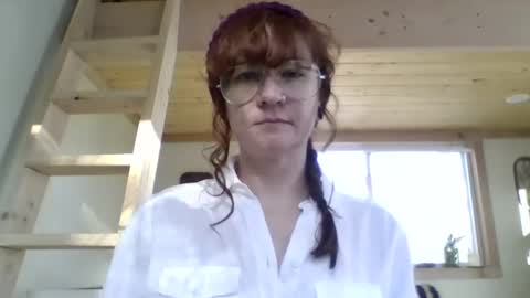 Maxxx online show from December 11, 9:45 pm