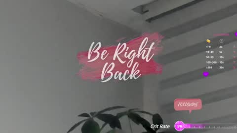 Snapshot of missnataly_ chatting on December 16, 10:40 am Nataly Rivas online show from December 16, 10:40 am