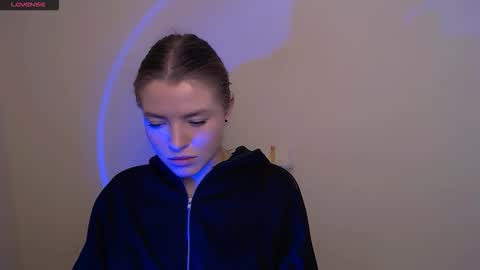 Olivia online show from October 30, 9:00 am