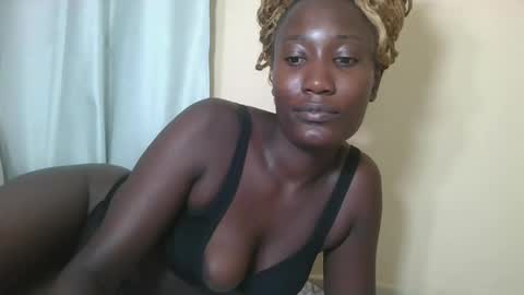 pretty gal online show from March 7, 9:27 pm