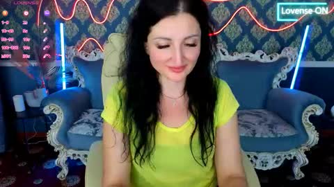 missrossi online show from November 17, 1:34 pm