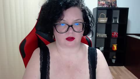 MissTruble online show from February 28, 10:09 am