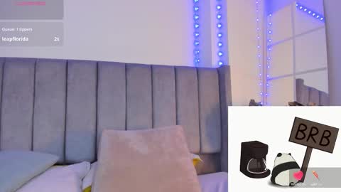 Violetta online show from September 25, 1:10 pm