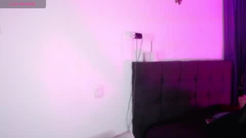 Snapshot of mistress_ditta2 chatting on February 15, 5:51 am online show from February 15, 5:51 am