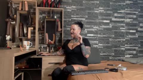 Mistress Mirybossy online show from January 12, 1:32 am