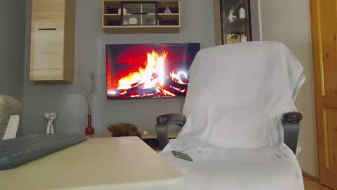 MitressEllie--Your Bratty Miss online show from February 18, 5:55 pm